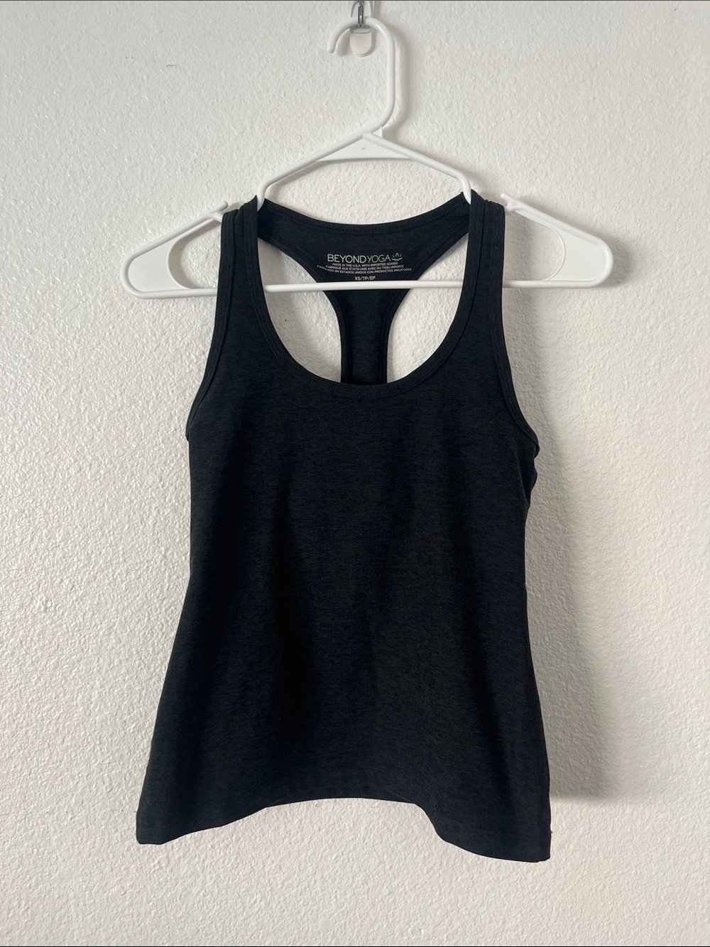 Beyond Yoga Racerback Black-Charcoal Size XS